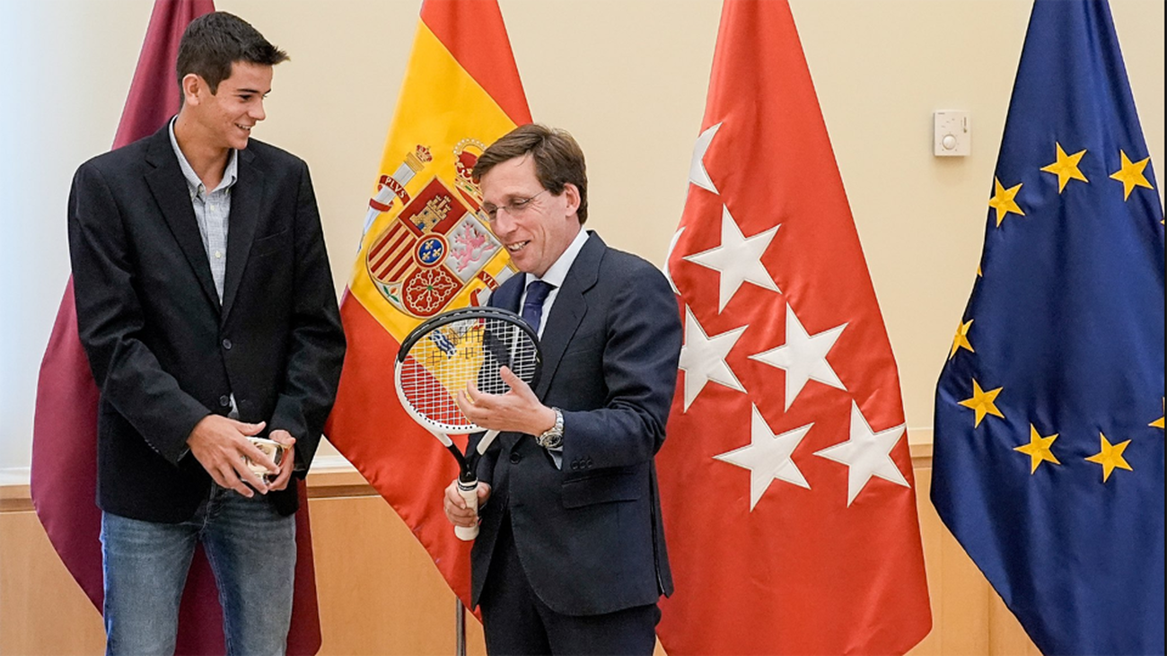 Almeida recibe a Rafael Jódar, campeón del US Open Junior
