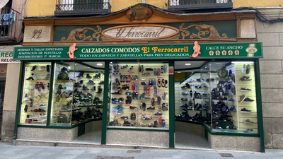 Calzados Cómodos El Ferrocarril lleva más de 150 años vistiendo los pies de los madrileños