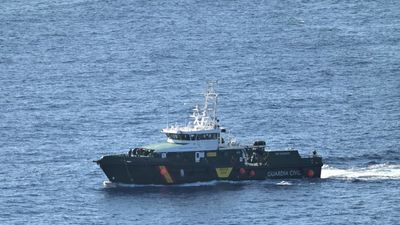 Continúa la búsqueda de los 54 migrantes desaparecidos en el naufragio de El Hierro