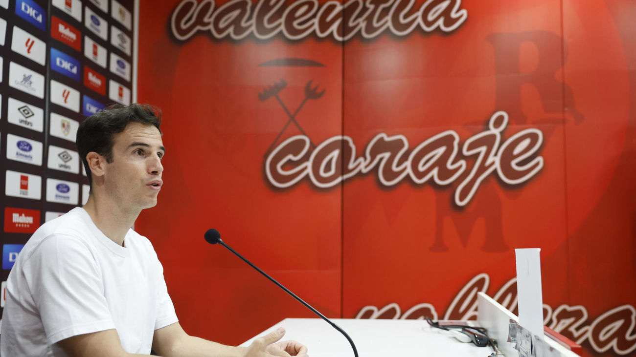 Iñigo Pérez: "Estoy ilusionado con el partido contra el Valladolid"