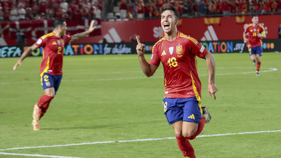 1-0. Zubimendi desatasca a España ante Dinamarca y le da el liderato del grupo