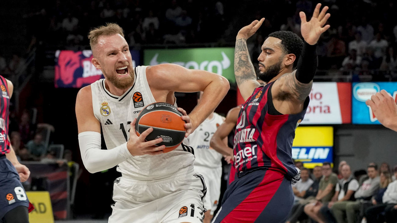 Un Real Madrid lanzado hacia el título comienza los playoffs