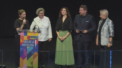 Ayuso reconocida por su apoyo a la Hostelería