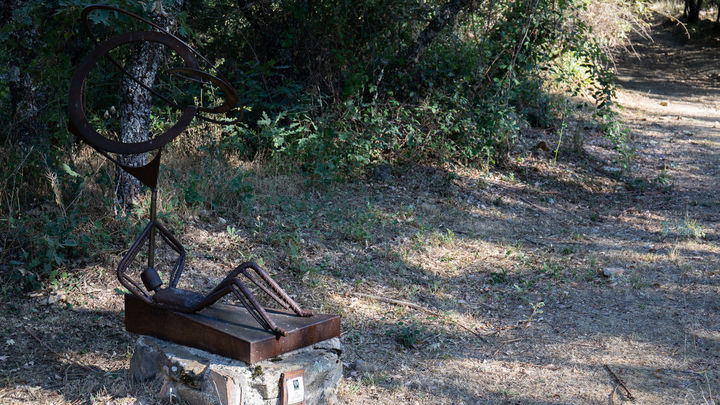 Escultura en el Valle de los Sueños / EUROPA PRESS