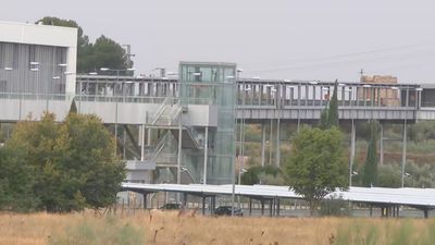 Castilla-La Mancha sancionará al aeropuerto de Ciudad Real si acoge a inmigrantes