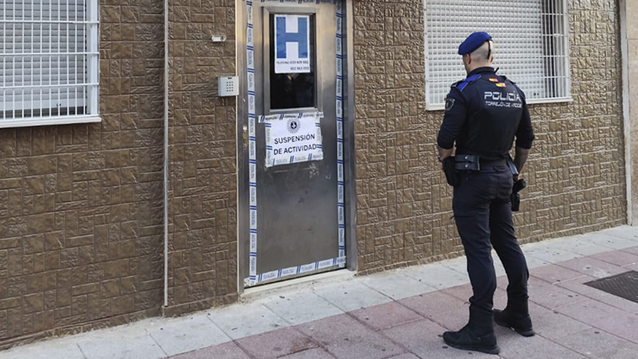 Torrejón de Ardoz cierra tres hostales en los que se alojaban carteristas