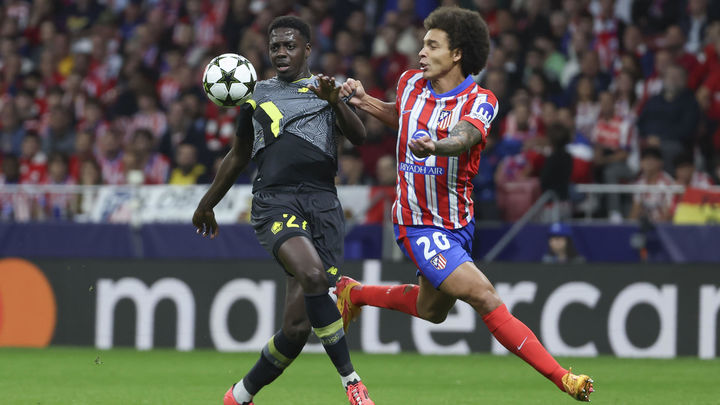 Witse ante el Lille / EFE