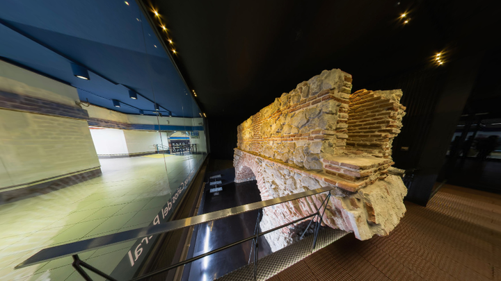 Restos de la fuente de Los Caños del Peral en Ópera / METRO DE MADRID