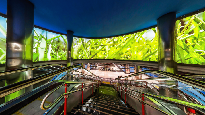 Acceso a la estación de Marqués de la Valdavia / METRO DE MADRID