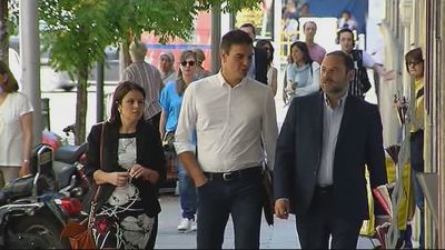 Auge y caída de José Luis Ábalos, hombre fuerte de Sánchez y clave de su regreso al PSOE y de su acceso al Gobierno
