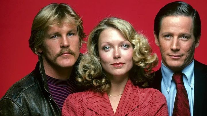 Nick Nolte se dió a conocer en Hombre rico, hombre pobre ( Varios) / Dos hasta las dos