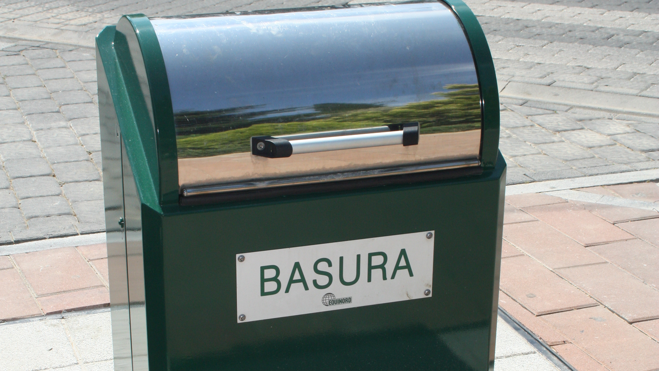 Galapagar recupera los contenedores de basura bajo tierra