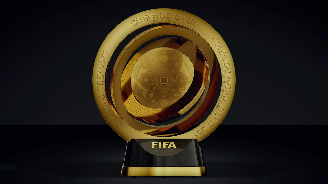 La FIFA presenta el trofeo para el ganador del Mundial de Clubes