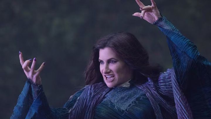 La-bruja-inmortal-Agatha-Harkness / Enseriados