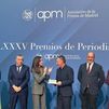 Doña Letizia entrega a 'Madrid Directo' el premio APM de Periodista Especializado