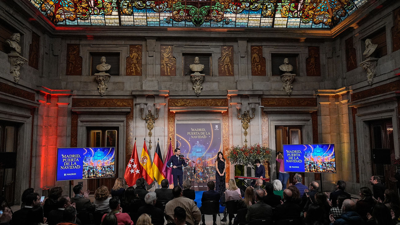 Luis de la Fuente ya calienta para encender la Navidad de Madrid