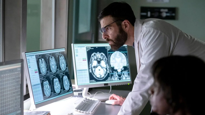 MENTES BRILLANTES / Enseriados