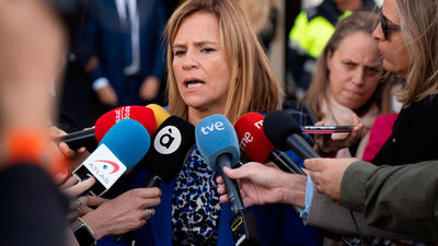 El PP pide la dimisión de Pilar Bernabé por "mentir" sobre su currículo