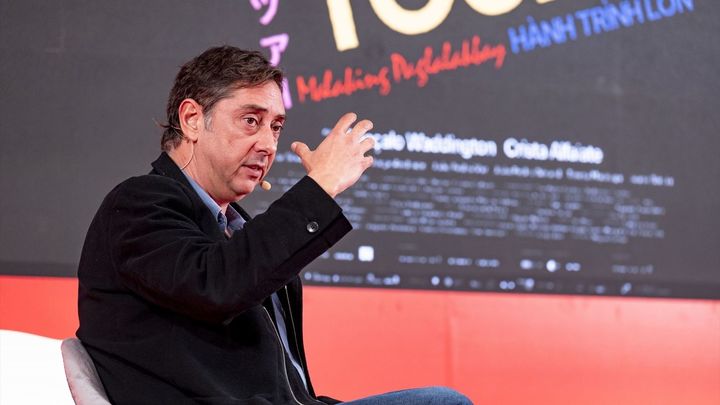 El cineasta portugués Miguel Gomes, en la presentación de Grand tour en la Sección Oficial a concurso de la 69 Seminci. / EUROPA PRESS