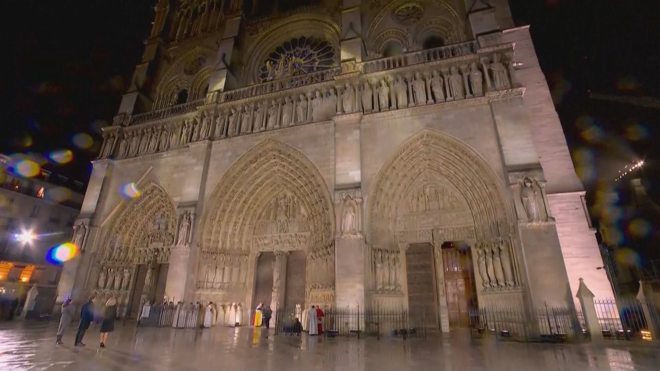 Ningún representante español asistió a la reapertura de Notre Dame