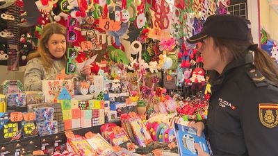 Refuerzo diario de la Navidad en Madrid con 1.000 policías nacionales