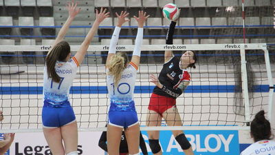 Voleibol Leganés sigue líder en Superliga 2 Femenina tras ganar al Torrejón