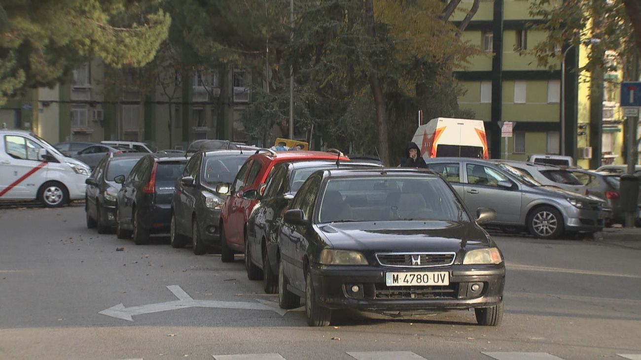 Los vehículos sin etiqueta empadronados en Madrid podrán circular por la capital en 2025