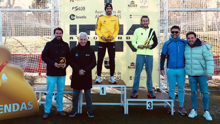 Podio masculino / AYUNTAMIENTO DE ALCOBENDAS