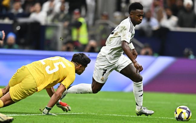 Vinicius ante el Pachuca / EFE