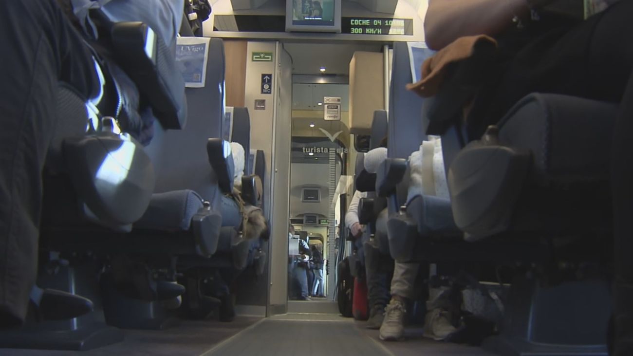 Indignación en los usuarios de tren por el cobro al elegir asiento