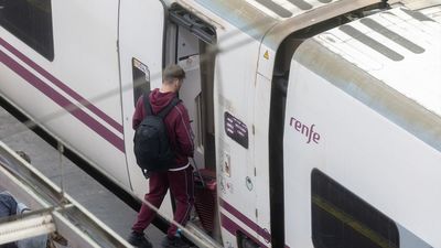 Restablecida la conexión ferroviaria de Jaén con Madrid tras interrumpirse por el robo de cable