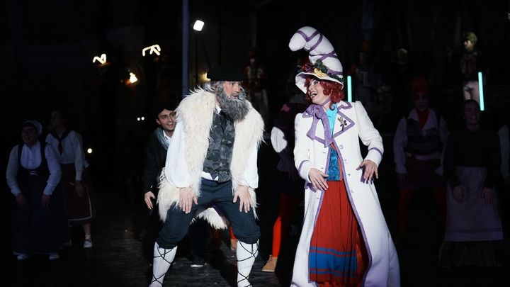 El Olentzero  y Mari Domingi / EUROPA PRESS