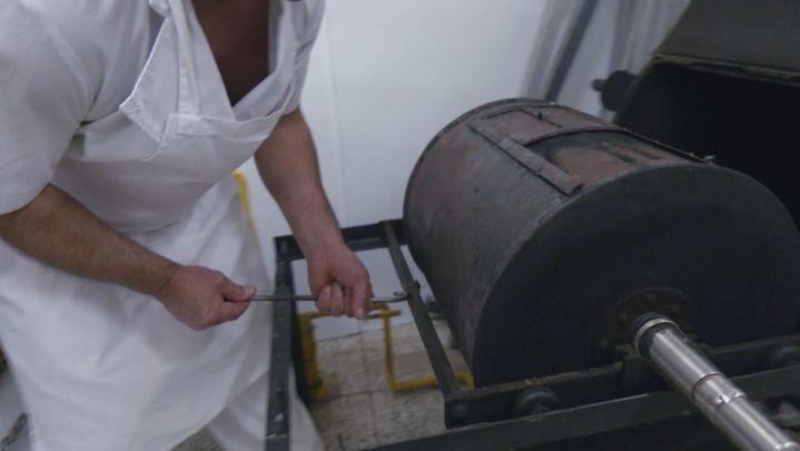 Horno de almendras / Redacción