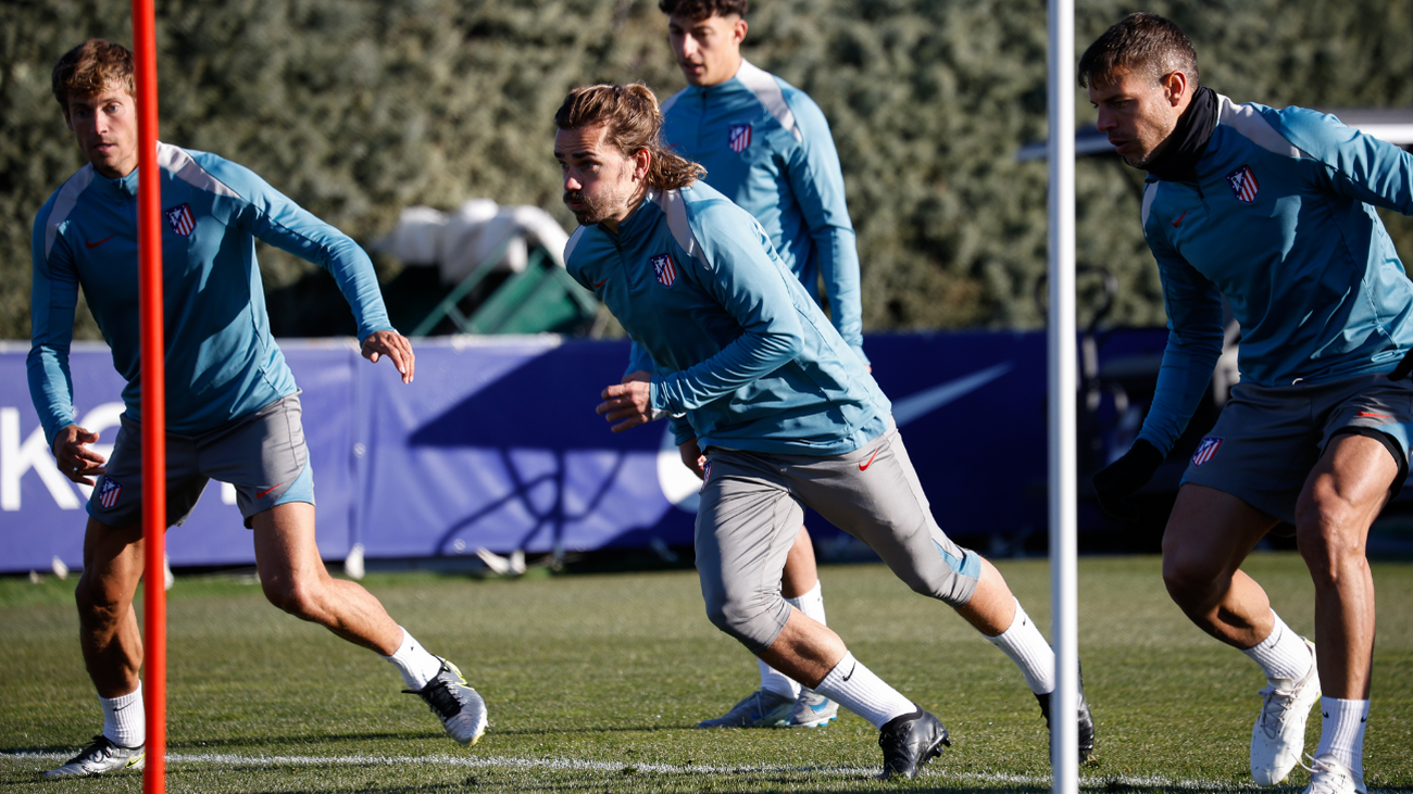 El Atlético de Madrid reanuda los entrenamientos sin Giménez y Lenglet