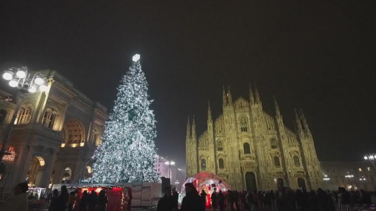 Milán prohíbe fumar en la calle a menos de 10 metros de otras personas en 2025