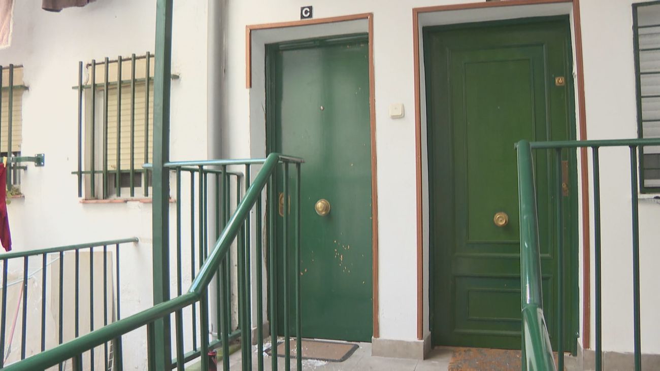 Reyerta en Puente de Vallecas a martillazos entre un inquilino y el propietario de la vivienda