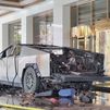 Un muerto y siete heridos al explotar un coche frente a un ‘Trump Hotel’ en Las Vegas