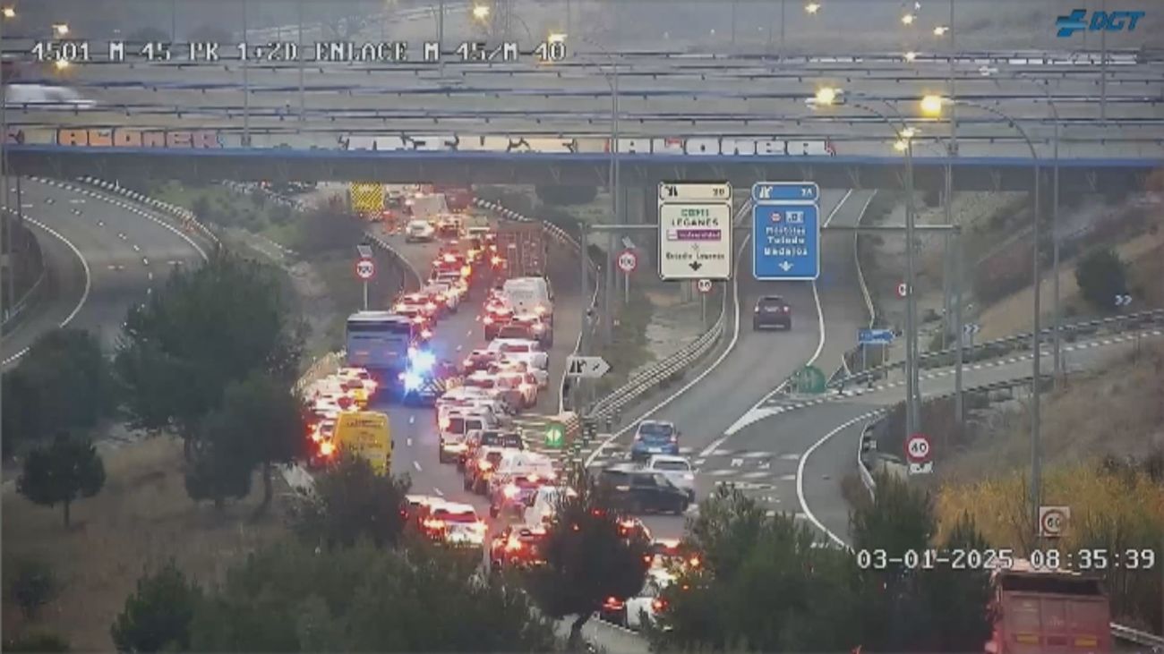 Un accidente en la M-45, en Leganés, provoca el corte de dos carriles