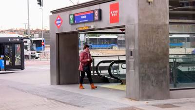 Apuñalan a un joven en San Blas-Canillejas para robarle 30 euros