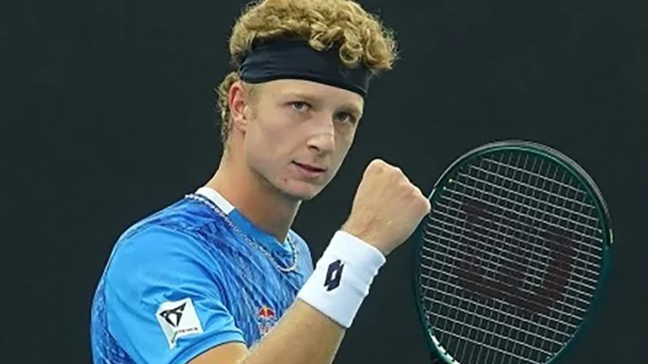 Martín Landaluce avanza a tercera ronda de Roma tras eliminar a Cilic