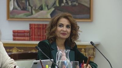 Montero dispuesta a compaginar sus cuatro cargos entre Gobierno y PSOE