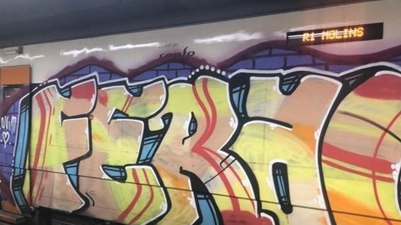 Detenido un joven por frenar un tren entre Madrid y Barcelona para hacer grafitis