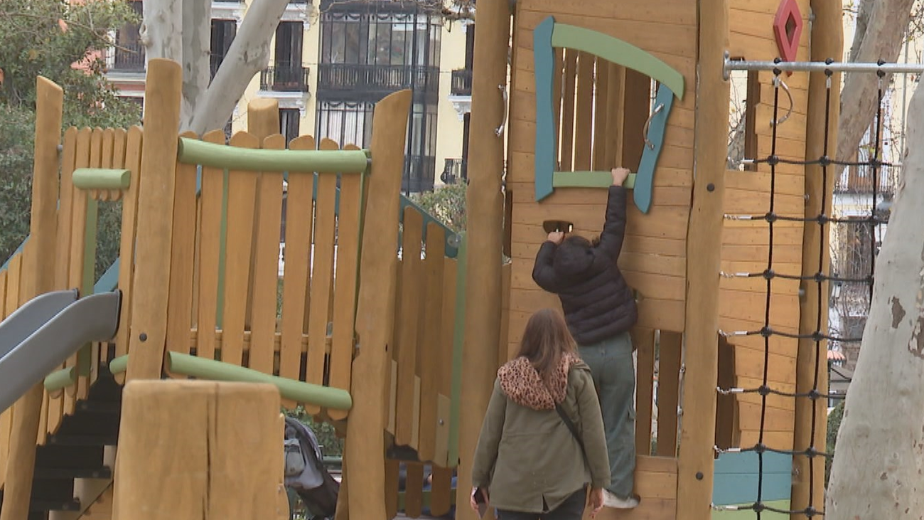 Renovada el área infantil junto al Palacio Real de Madrid