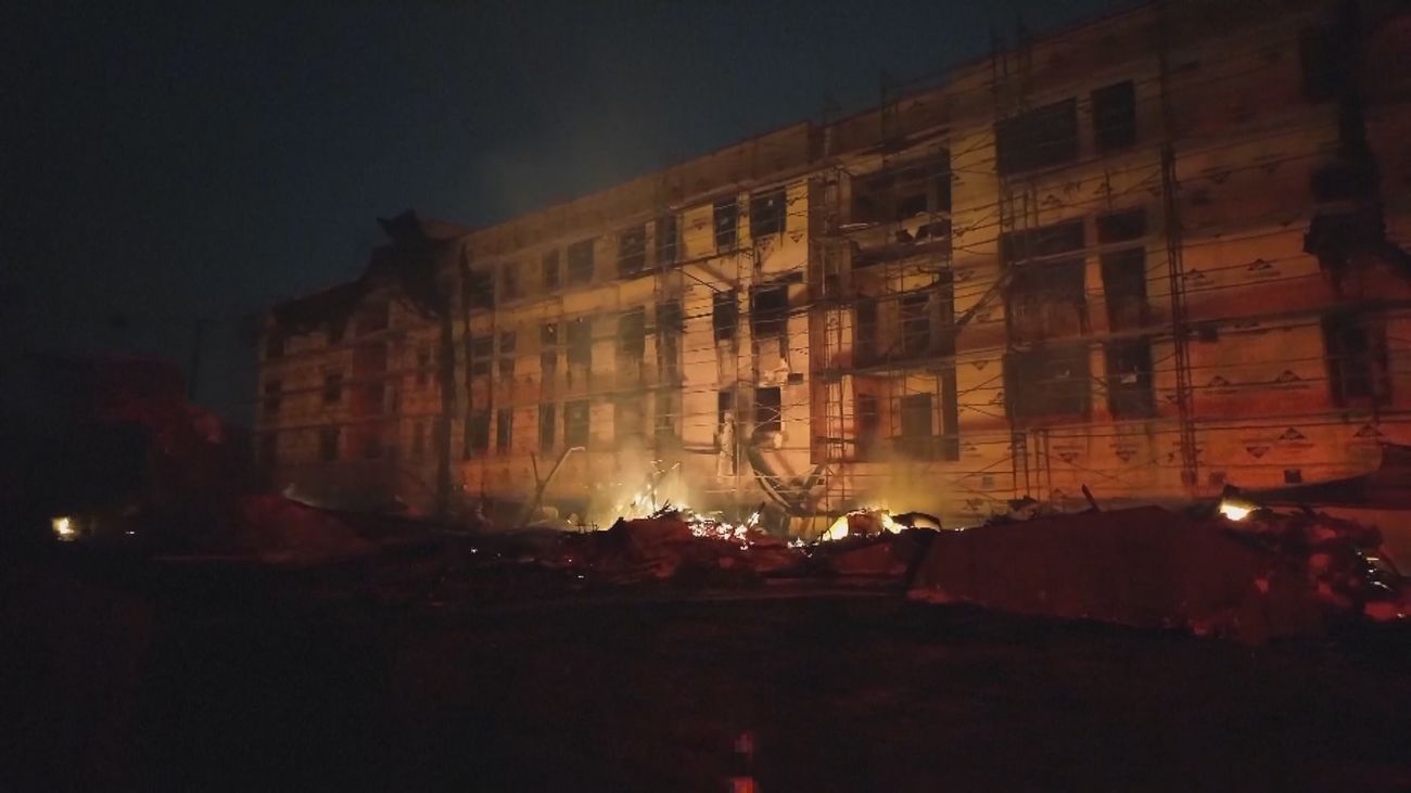 La cifra de muertos por los incendios en Los Ángeles aumenta a 16 personas