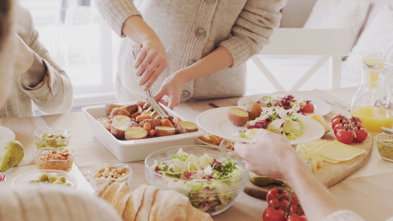 Alimentación consciente: cómo comer mejor para cuidar tu cuerpo y mente