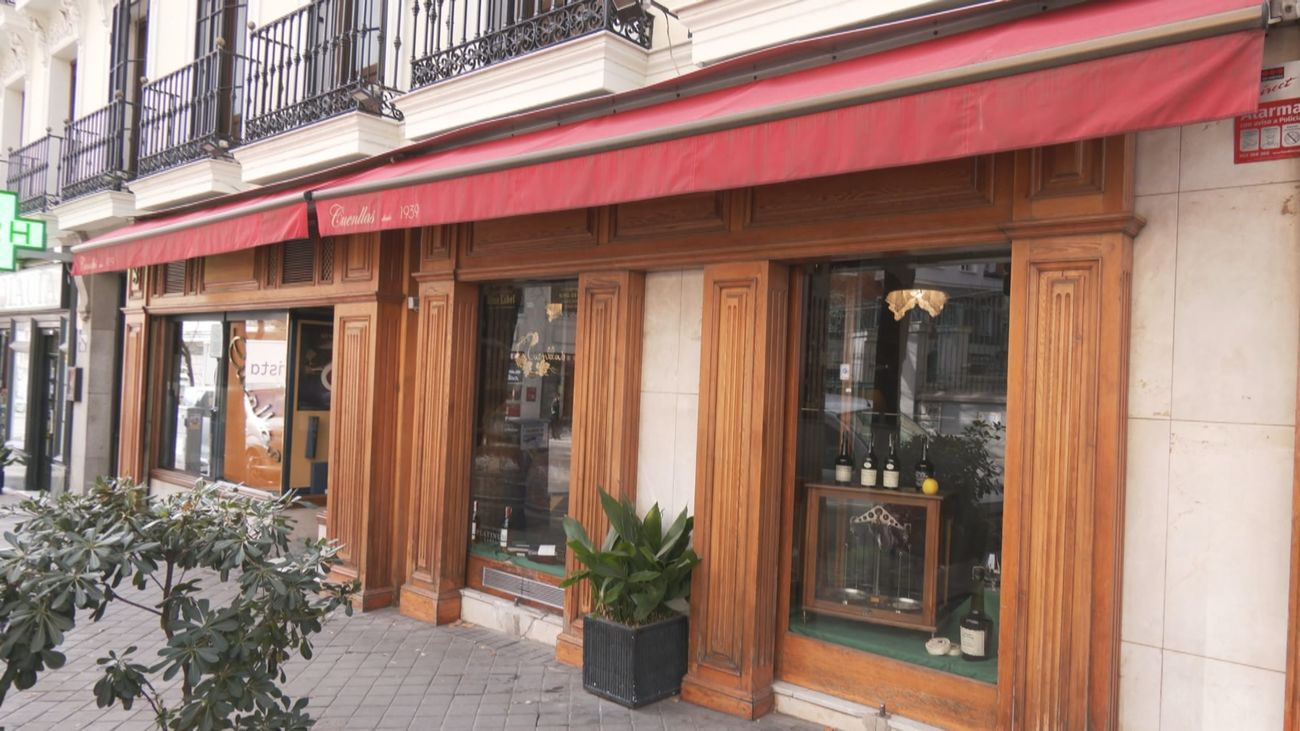 Ultramarinos Cuenllas: Un clásico en Ferraz desde 1939