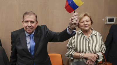 Edmundo González dice que el régimen está "débil" pero sigue siendo "peligroso"