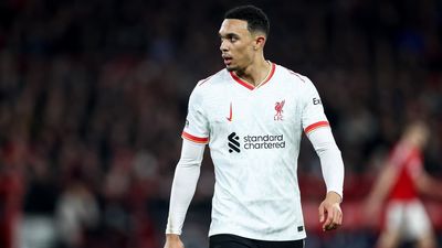 La salida de Alexander-Arnold del Liverpool es prácticamente inviable en enero