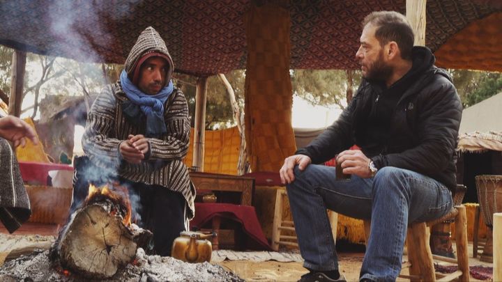 Conversando con acacias