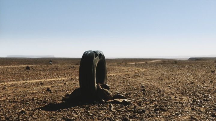 Cruzando un lago seco